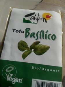 Tofu a la albahaca